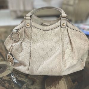 Gucci monogram purse